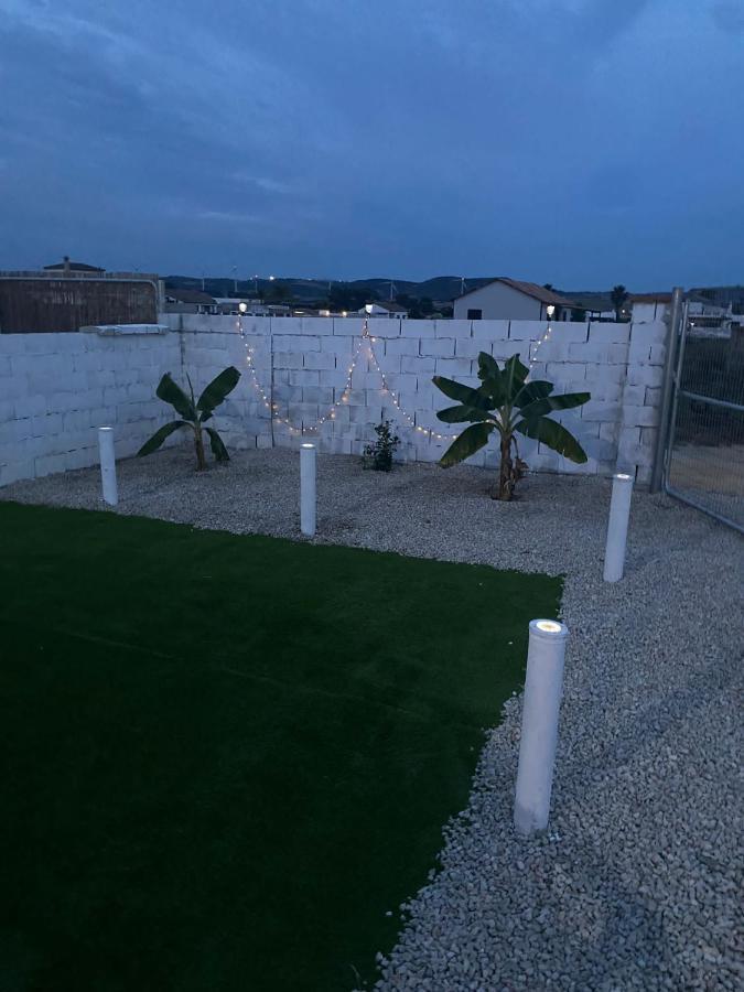 La Gobita Hotell Conil De La Frontera Exteriör bild